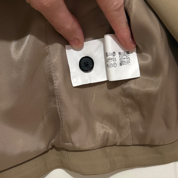 Zara Camel Buttoned Vest - Picture 5 of 5